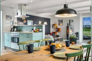 Lovely Holiday Home With Large Terrace Close To The North Sea In Klitmøller - 3