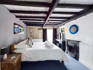 Tompot Cottage - 0