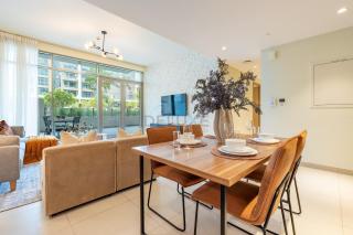 Spacious 2BR with Seamless Pool Access, Ideally Located Beside a Community Park, Acacia A, Dubai Hills Estate By Deluxe Holiday Homes - 5