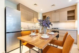 Spacious 2BR with Seamless Pool Access, Ideally Located Beside a Community Park, Acacia A, Dubai Hills Estate By Deluxe Holiday Homes - 4