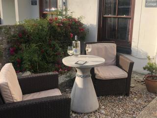 Tompot Cottage - 2