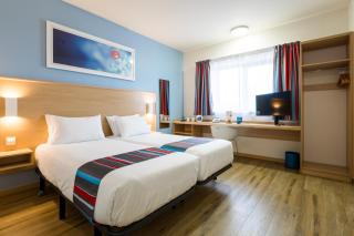 Travelodge Barcelona Fira - Hospitalet de Llobregat - 3