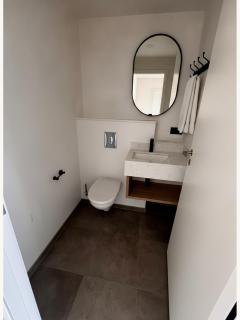 Q Hotel Apartments - 1
