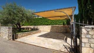 Family villa Aryana with pool in Porec - 1