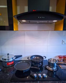 Luxury 1BHK Flat Near Lulu & Technopark CityView - 6