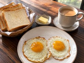 Bread and Bed Guest House Near Gerrys Visa Centre Islamabad - 5