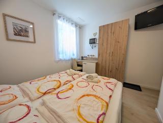 See 4 - Zentral gelegenes Studio in Seenähe mit 2 Bäderkarten - 3
