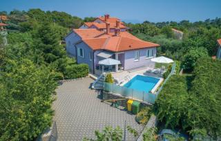 Adorable Holiday House Lilla-with pool-near Old Town Labin - 2