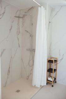 Luxury Cubelles Aparthotel - 9