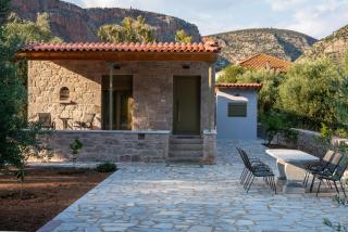 Alex Stone Villa - 2