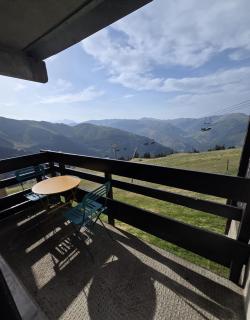 Studio 5 personnes, pied des pistes, balcon, vue montagne - 1