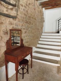 Apartamento con chimenea y jardín - 4