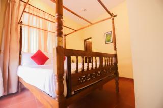 Kandy Lake Villa Residence - 4
