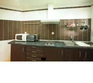 GOOD APARTMENT CLOT 4 bedrooms - 4