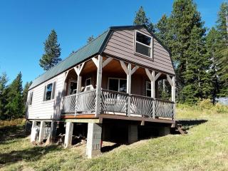 Beautiful Eco-Friendly Cabin with Covered Porch and Great Views near Plummer, Idaho - 5