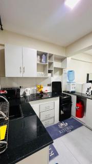 Rorot modern 2 bedroom home away from home - 9