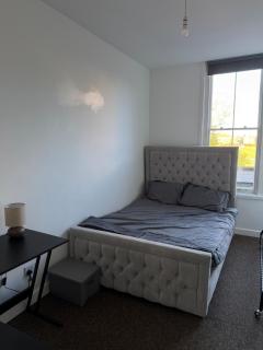 De Parys Apartment - 5 Beds, Suitable Up To 6 Guests - 6