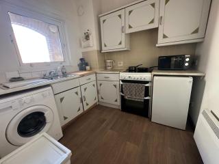 Heart of City Centre Apartment - 7