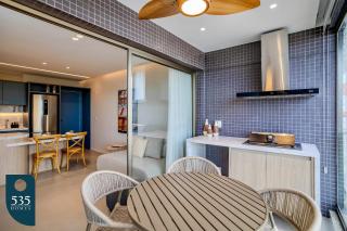 Apartamento em andar alto próximo à praia da Barra - 9