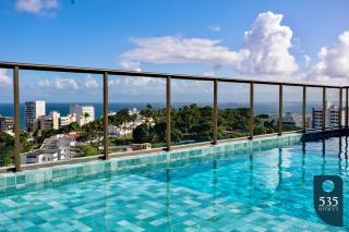Apartamento em andar alto próximo à praia da Barra - 7
