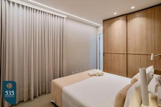 Apartamento em andar alto próximo à praia da Barra - 2