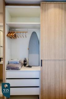 Apartamento em andar alto próximo à praia da Barra - 1