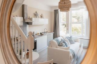 Gylly Nook - 3