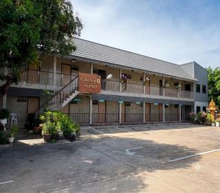 Collection O Ayothaya Hotel - 0