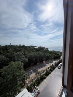 Avinion Azure - 0