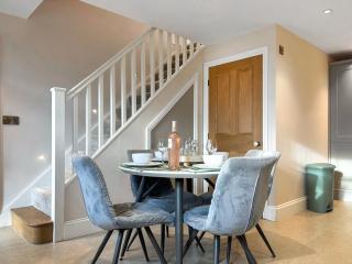 Sykes Cottage One - Uk42147 - 3