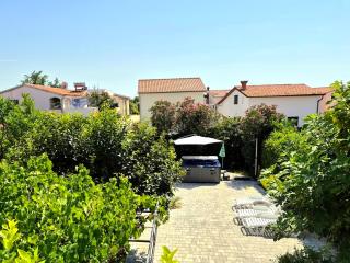 villa.sunny.nin - 9