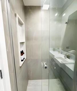 Ap 2 quartos Cambuí | Piscina, Academia, Garagem - 0
