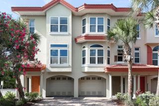 Bradenton Beach Club #13 - 8