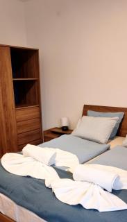 Lake Resort Beach Apartment - 1