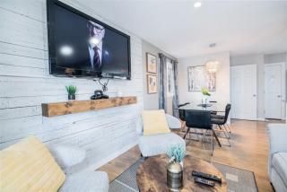 5BR Bungalow ACArcadeFoosballWalk to WEM - 3