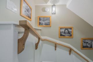 2BR Stylish Suite Outlets & REC RoomSep Entrance - 7