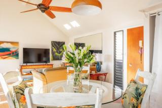 Style and Comfort Over the Ocean - 1