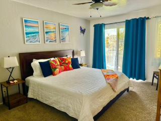 Ideal Coconut Coast Condo - 9
