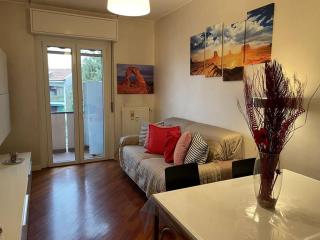 Adriano Metro & Comfort Suites - Affitti Brevi Italia - 5