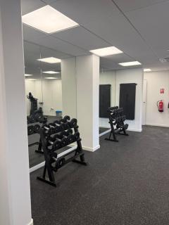 New CP Victory Suites with runway and sea view, pool and gym - 9