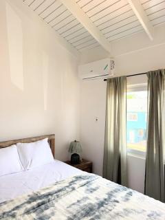 Modern OceanView Retreat in Montego Bay - 1