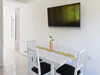 Charming Apartment Gabrijela 2 - for 2 Persons, with Terrace - 1