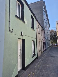 3 Eyre Square Lane - 9