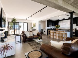 iMoyo Ocean Villa and Studio, Hermanus - 1