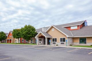AmericInn by Wyndham Sartell - Sartell - 3