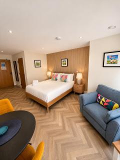 Rock Mill - Deluxe Studio Apartment with Terrace - 9