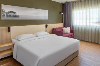 Park Inn by Radisson Davao - 1
