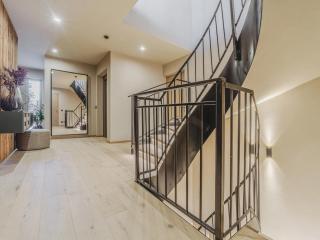 Stunning Chalet near the ski slopes - 8