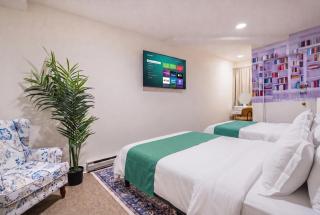 3 Bedroom Cozy Home in Manhattan Valley - 4