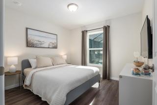 Villa Bennett NEW 4-bedroom with pool & spa - 3